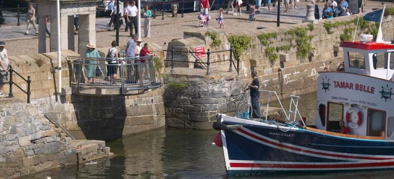 Mayflower Steps